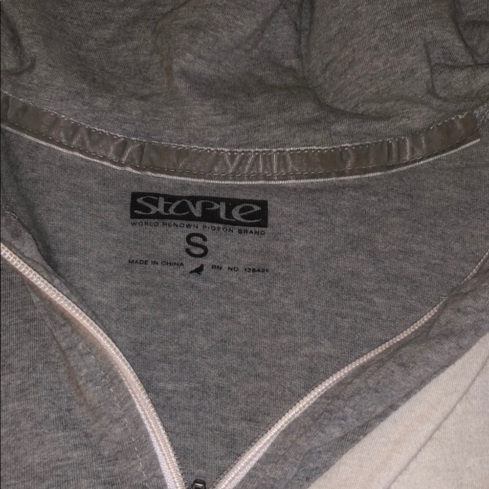 Staple Tee - Picture 2 of 3